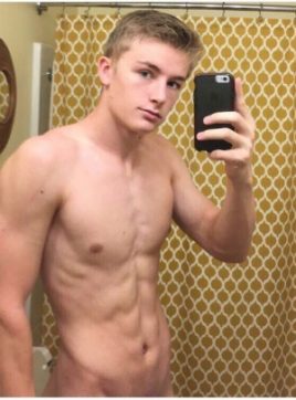 Mike, 21 years old, Boulder, USA
